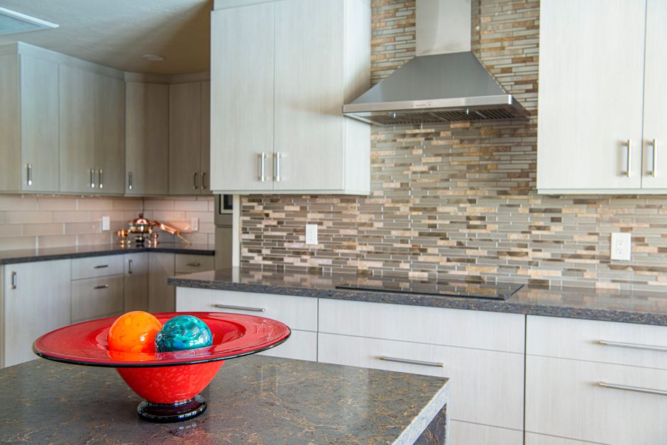 Quartz countertop in a modern kitchen